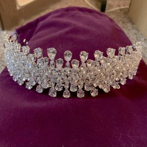Bridal crown